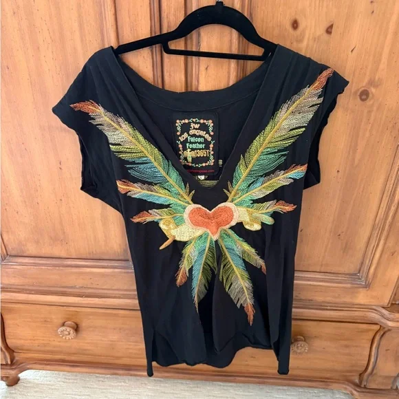 Johnny Was Black Gorgeous Embroidered Feather Graphic Women's Top - Picture 1 of 3